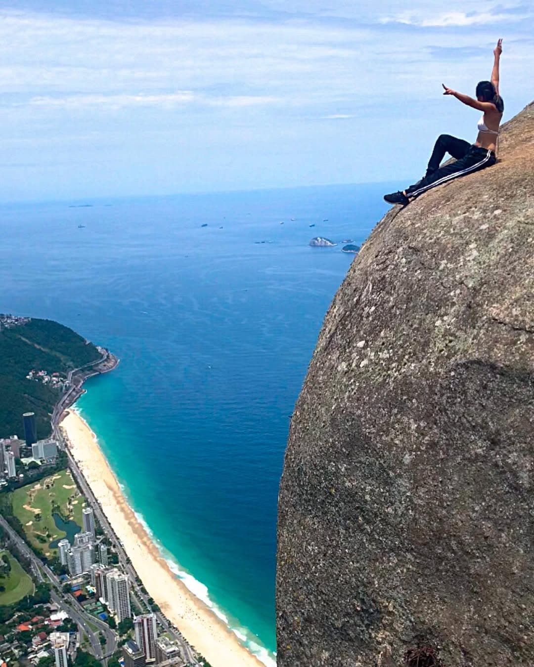Pedra da Gávea: The Ultimate Cliffside View Over Rio’s Coastline