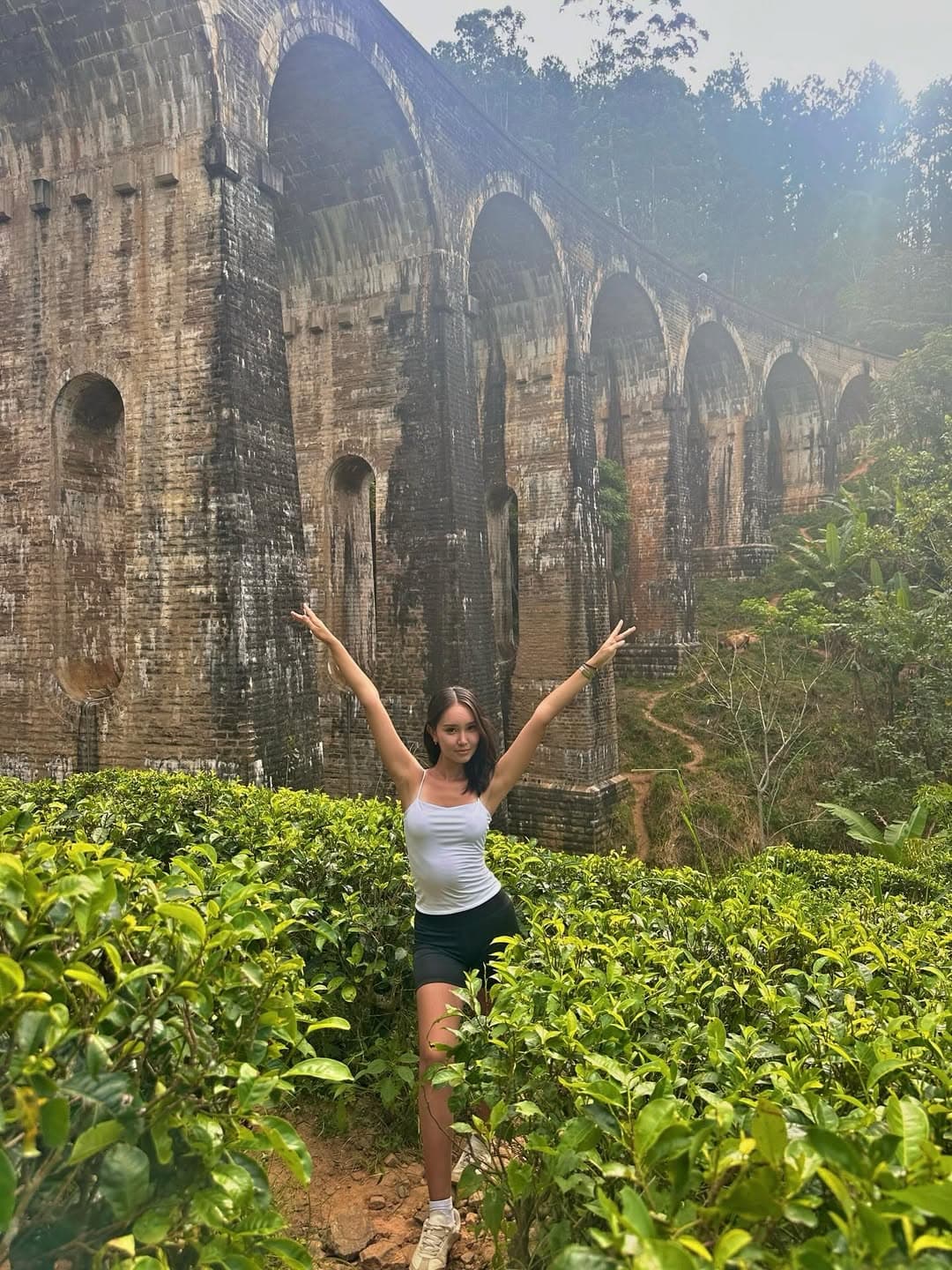 Nine Arches Bridge – Sri Lanka’s Iconic Railway Wonder