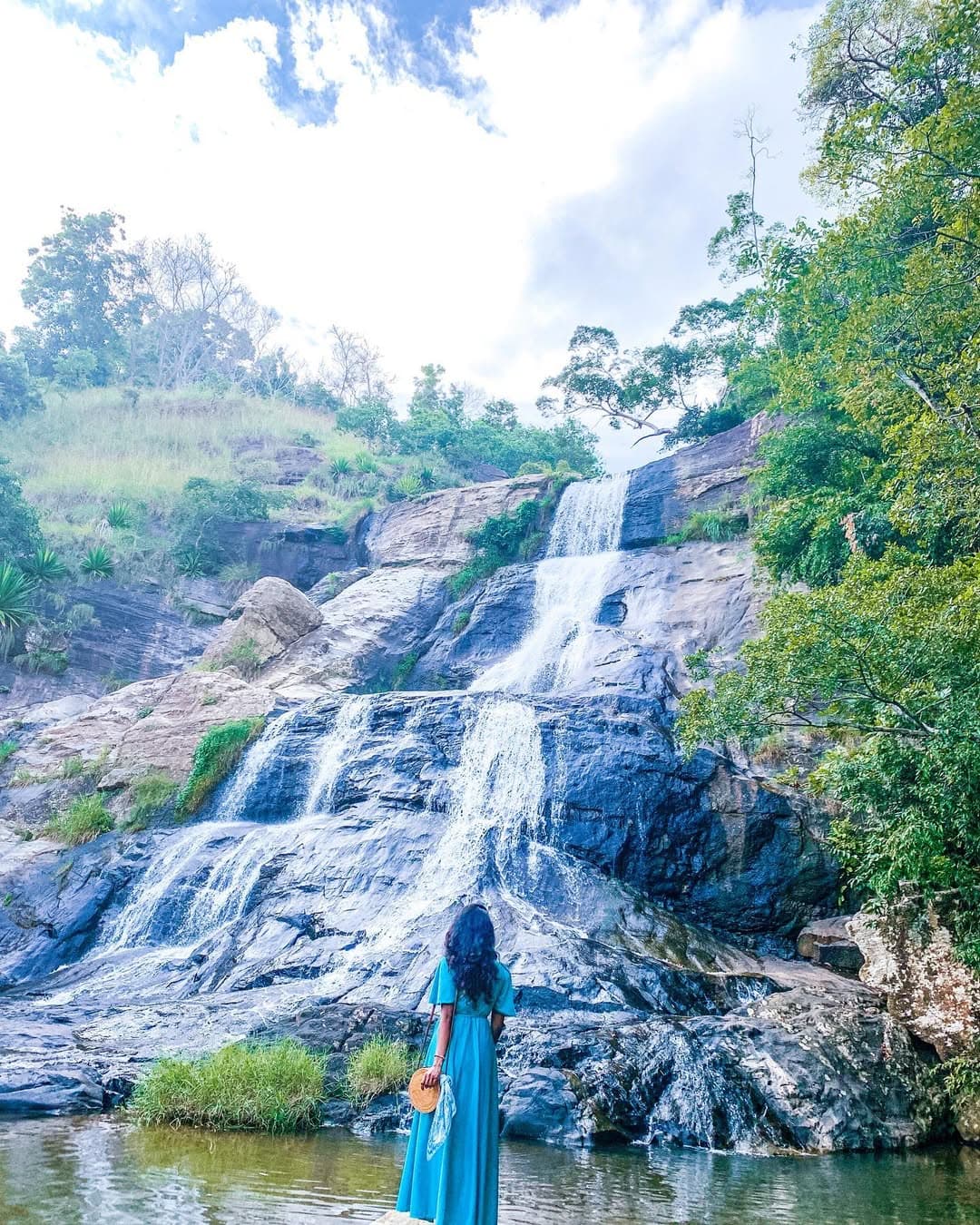 Diyaluma Falls – Sri Lanka’s Breathtaking Tiered Waterfall