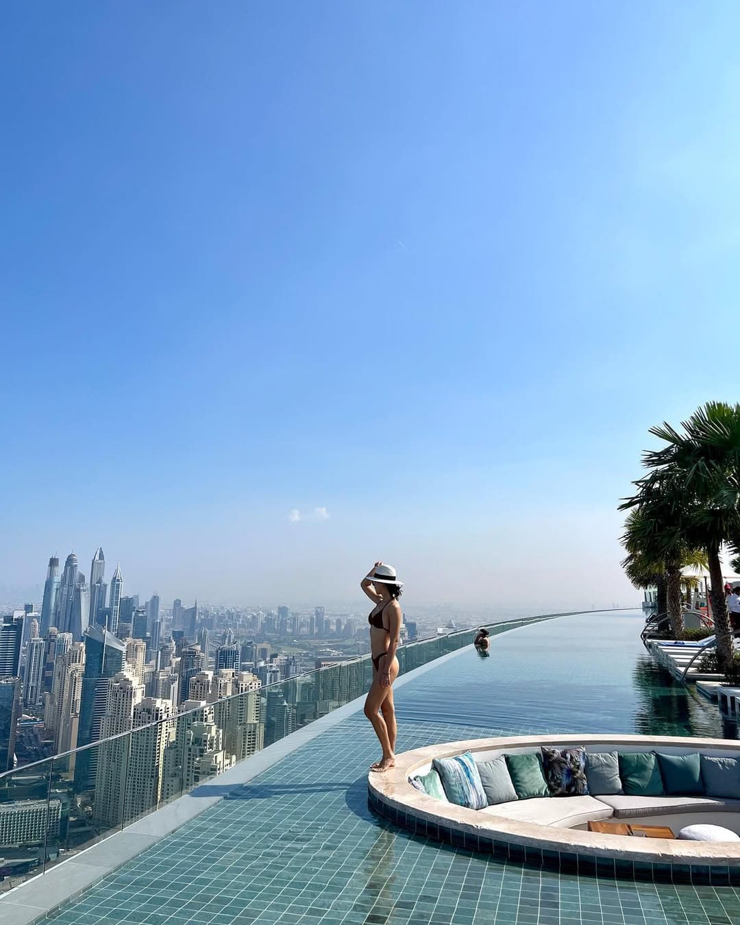 Address Beach Resort – Dubai’s Luxury Seaside Escape